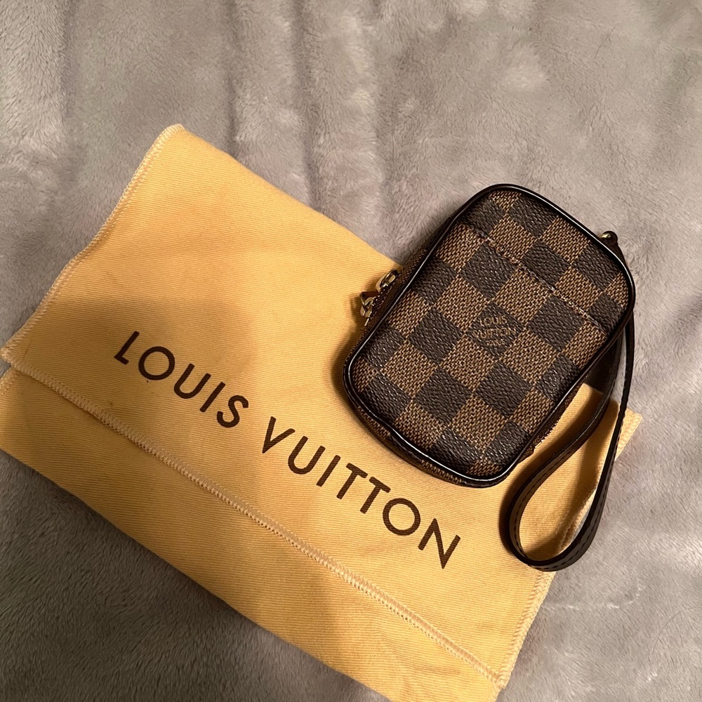 Sale! EUC Damier Ebene Etui Okapi Case PM